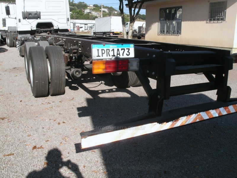 ATEGO 2425 3 EIXOS - 2009 - GARIBALDI