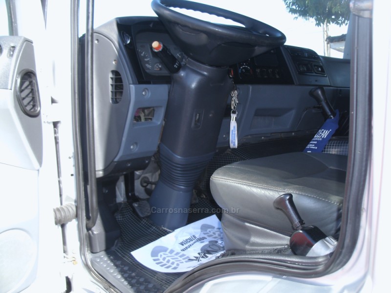 ATEGO 2425 3 EIXOS - 2009 - GARIBALDI