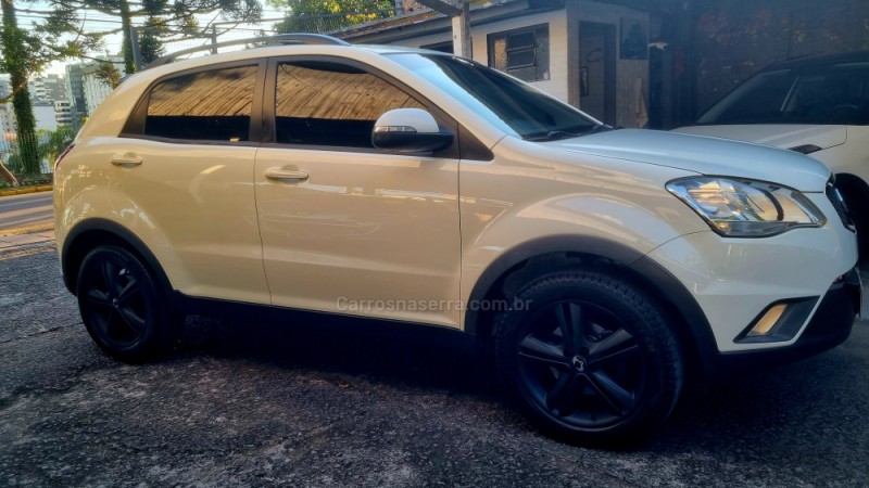 KORANDO 2.0 GLS EXECUTIVE 4X4 16V TURBO DIESEL 4P AUTOMÁTICO - 2012 - CAXIAS DO SUL