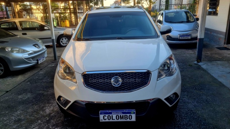 KORANDO 2.0 GLS EXECUTIVE 4X4 16V TURBO DIESEL 4P AUTOMÁTICO - 2012 - CAXIAS DO SUL