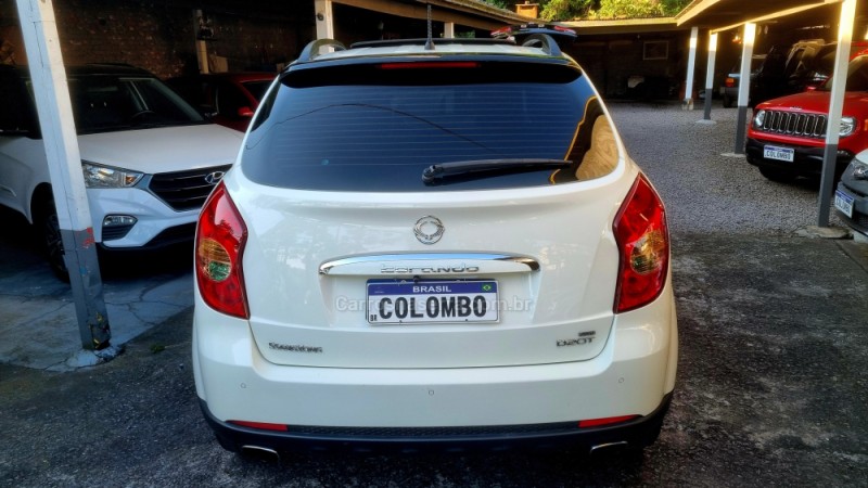 KORANDO 2.0 GLS EXECUTIVE 4X4 16V TURBO DIESEL 4P AUTOMÁTICO - 2012 - CAXIAS DO SUL