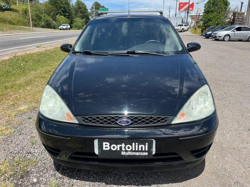 FOCUS 1.6 GLX SEDAN 8V GASOLINA 4P MANUAL - 2006 - FARROUPILHA