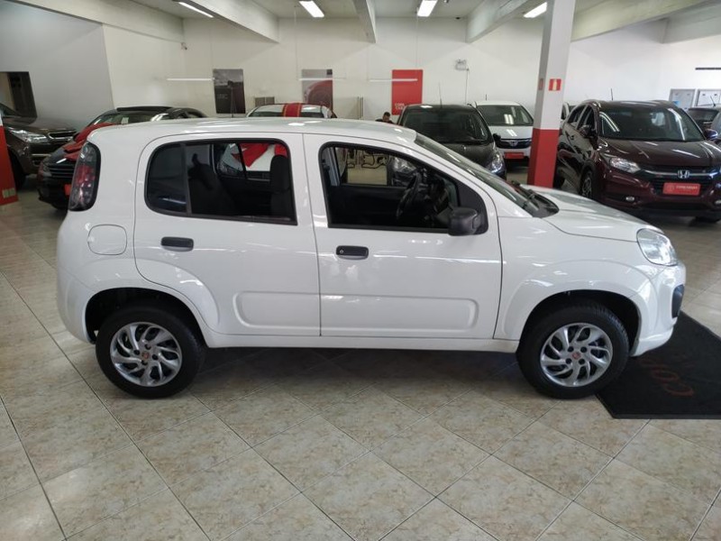 UNO 1.0 FIREFLY FLEX ATTRACTIVE 4P MANUAL - 2018 - CAXIAS DO SUL