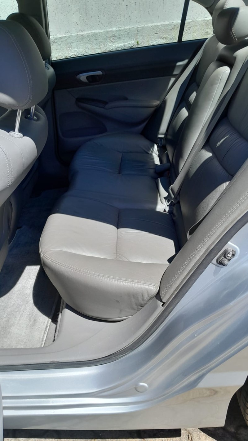 CIVIC 1.8 LXS 16V GASOLINA 4P AUTOMÁTICO - 2010 - ESTRELA