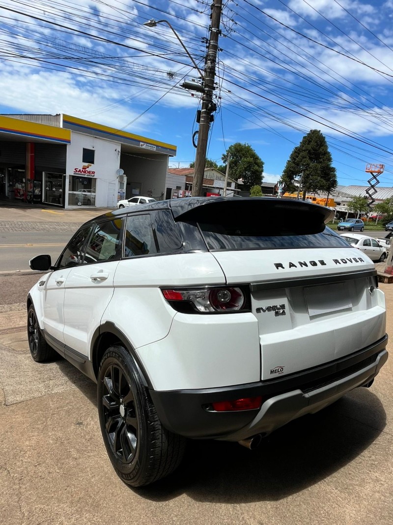 RANGE ROVER EVOQUE 2.0 PURE TECH 4WD 16V GASOLINA 4P AUTOMÁTICO - 2015 - VACARIA