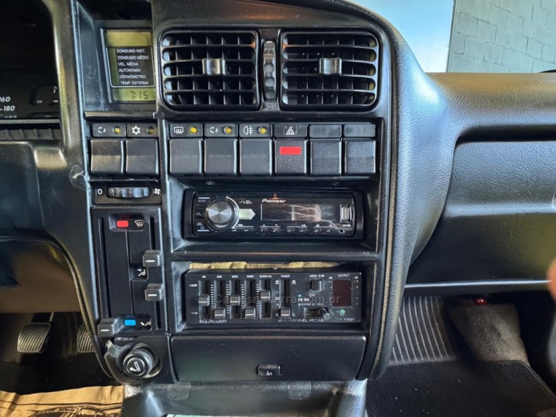 OMEGA 2.0 MPFI GLS 8V GASOLINA 4P MANUAL - 1994 - CAXIAS DO SUL