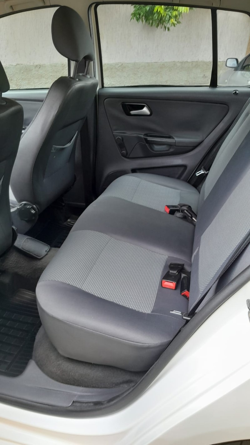 FOX 1.0 MI PLUS 8V GASOLINA 4P MANUAL - 2011 - ESTRELA