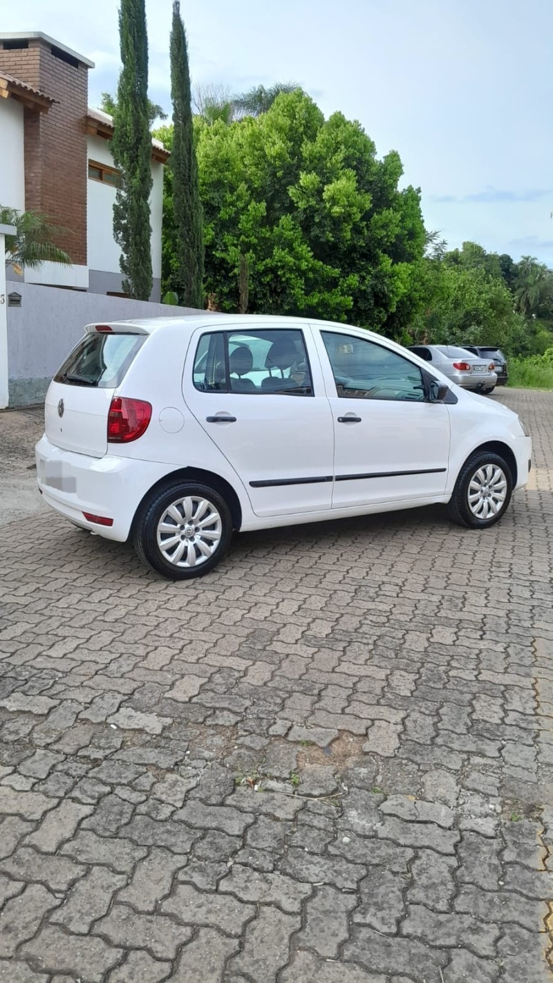 FOX 1.0 MI PLUS 8V GASOLINA 4P MANUAL - 2011 - ESTRELA