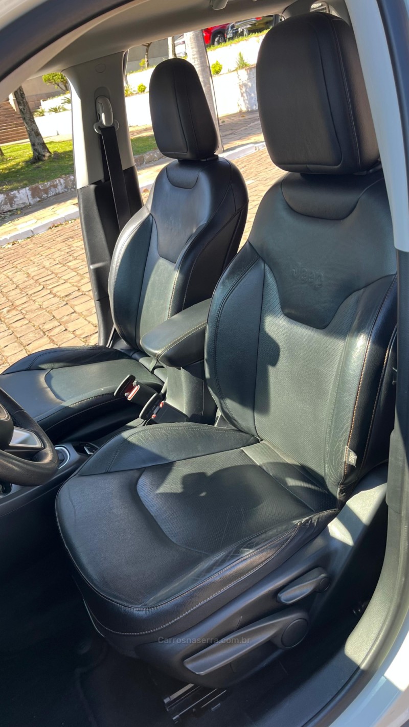 COMPASS 2.0 16V DIESEL LONGITUDE 4X4 AUTOMÁTICO - 2017 - NOVA BASSANO