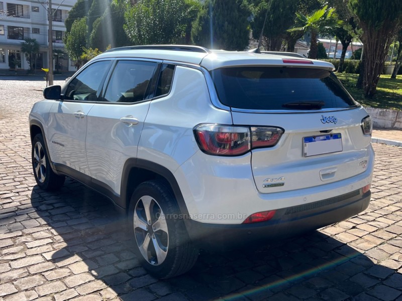 COMPASS 2.0 16V DIESEL LONGITUDE 4X4 AUTOMÁTICO - 2017 - NOVA BASSANO