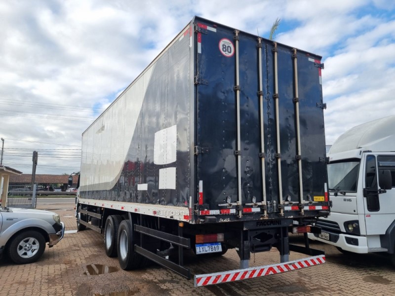 ATEGO 2430 6X2 - 2016 - PORTãO