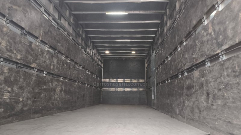 ATEGO 2430 6X2 - 2016 - PORTãO