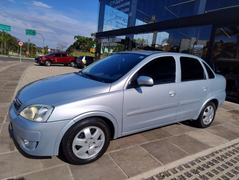 corsa 1.4 mpfi premium sedan 8v flex 4p manual 2008 caxias do sul