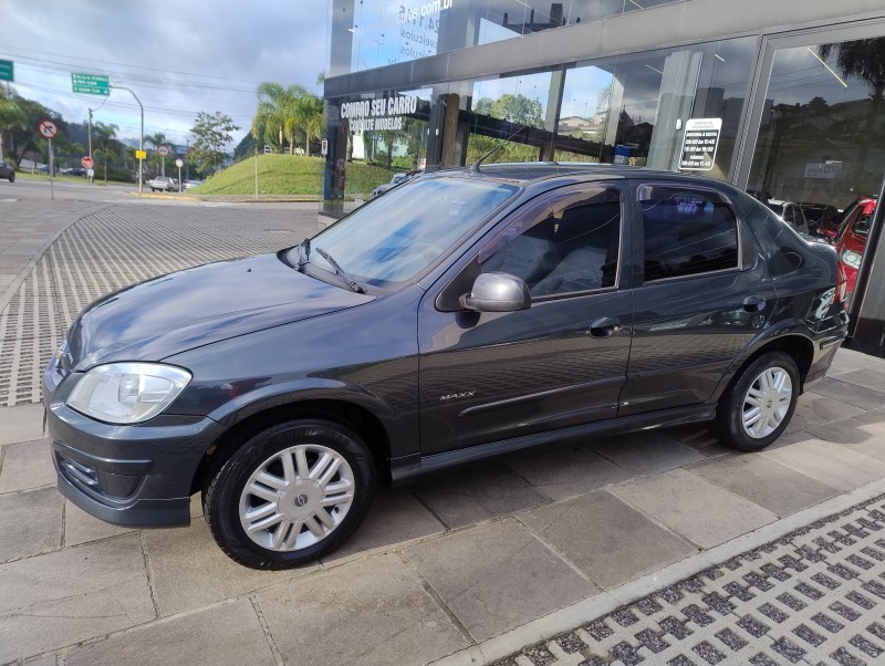prisma 1.4 mpfi maxx 8v flex 4p manual 2007 caxias do sul
