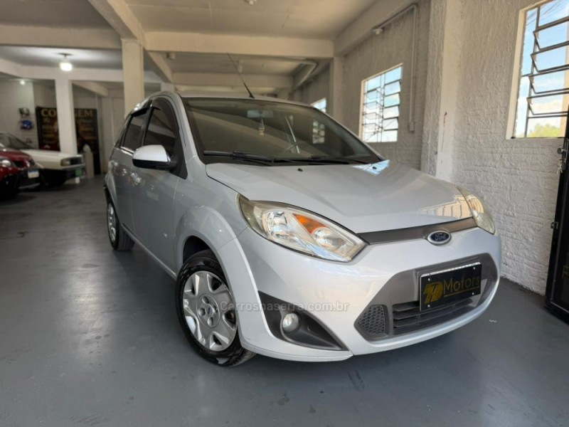 fiesta 1.0 se 8v flex 4p manual 2014 caxias do sul