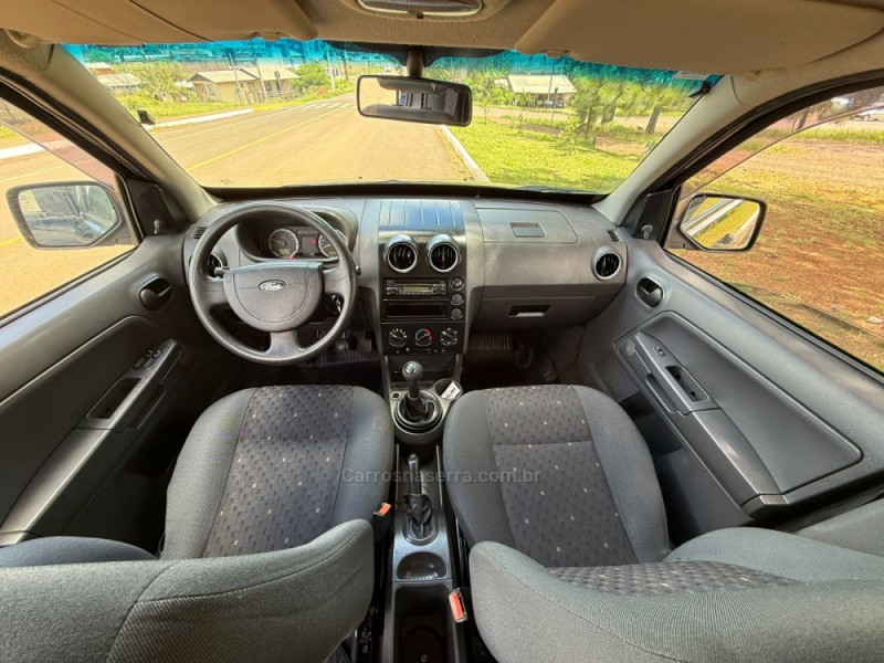 ECOSPORT 1.6 XL 8V FLEX 4P MANUAL - 2004 - VACARIA