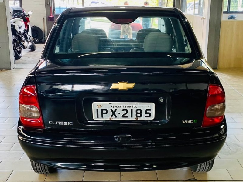 CLASSIC 1.0 MPFI LIFE 8V GASOLINA 4P MANUAL - 2010 - CAXIAS DO SUL