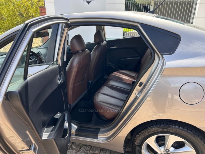 HB20S 1.6 PREMIUM 16V FLEX 4P AUTOMÁTICO - 2016 - VENâNCIO AIRES