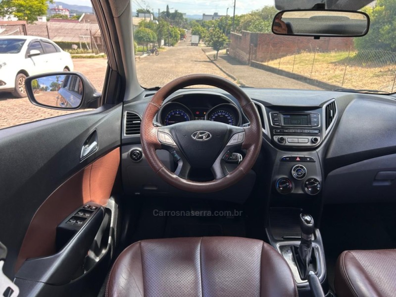 HB20S 1.6 PREMIUM 16V FLEX 4P AUTOMÁTICO - 2016 - VENâNCIO AIRES