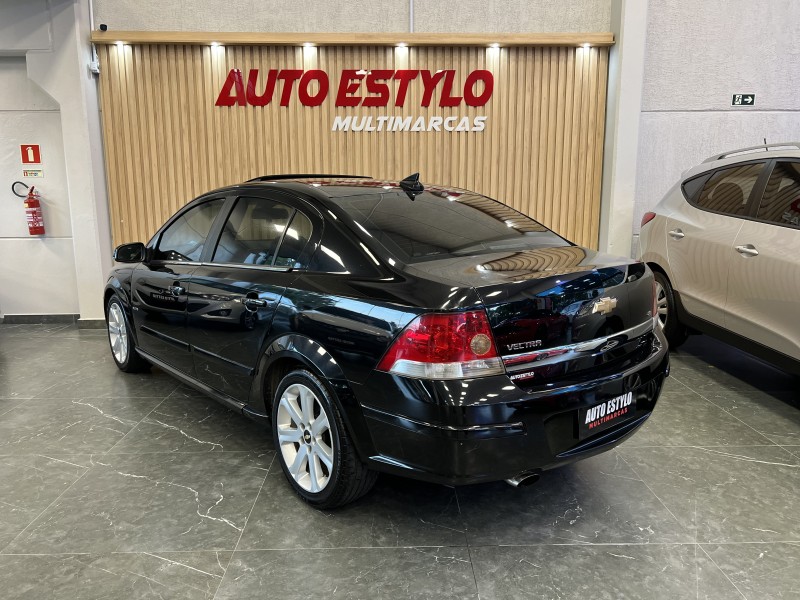 VECTRA 2.0 MPFI ELITE 8V 140CV FLEX 4P AUTOMÁTICO - 2010 - ESTâNCIA VELHA