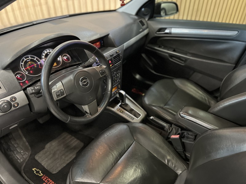 VECTRA 2.0 MPFI ELITE 8V 140CV FLEX 4P AUTOMÁTICO - 2010 - ESTâNCIA VELHA