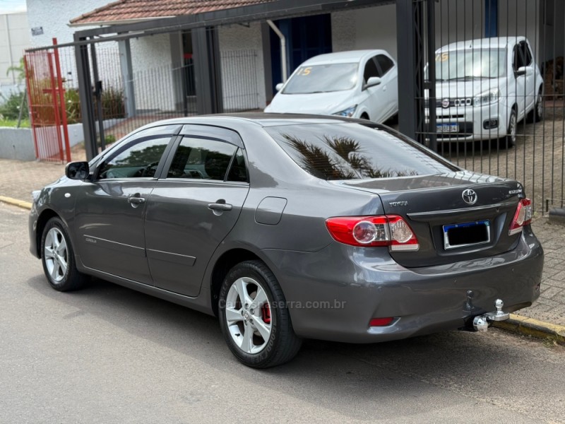 COROLLA 1.8 GLI 16V FLEX 4P AUTOMÁTICO - 2014 - PAROBé