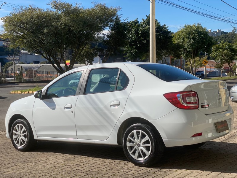 LOGAN 1.0 EXPRESSION 16V FLEX 4P MANUAL - 2015 - CAXIAS DO SUL