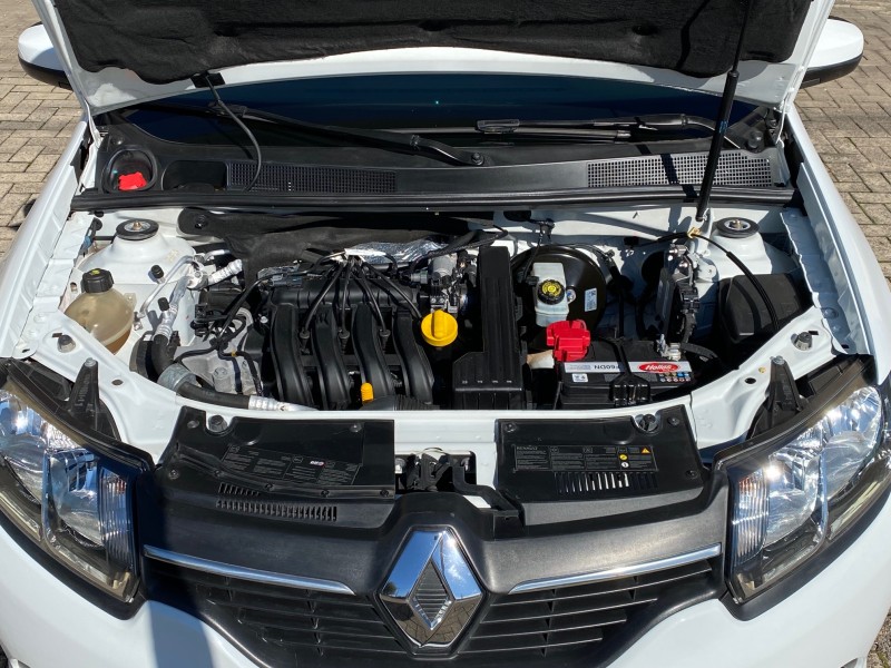 LOGAN 1.0 EXPRESSION 16V FLEX 4P MANUAL - 2015 - CAXIAS DO SUL