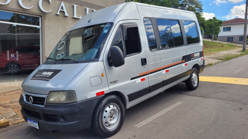 DUCATO 2.3 MINIBUS 16 LUGARES TETO ALTO 16V TURBO INTERCOOLER DIESEL MANUAL - 2012 - FLORES DA CUNHA