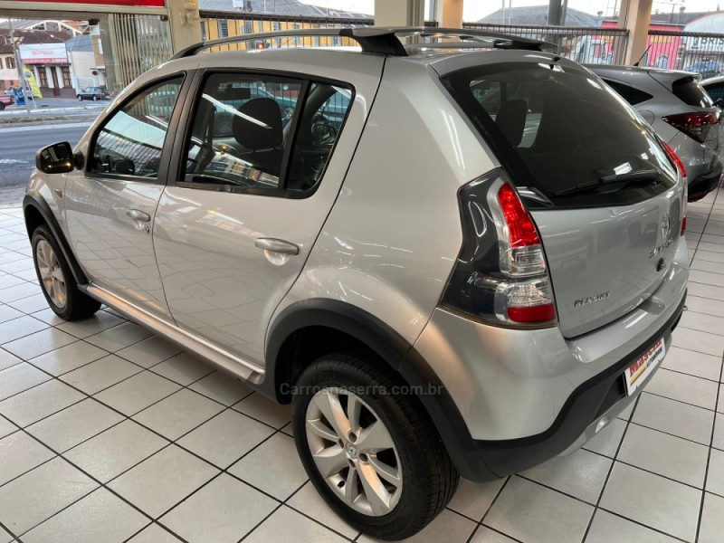 SANDERO 1.6 STEPWAY 8V FLEX 4P MANUAL - 2012 - CAXIAS DO SUL