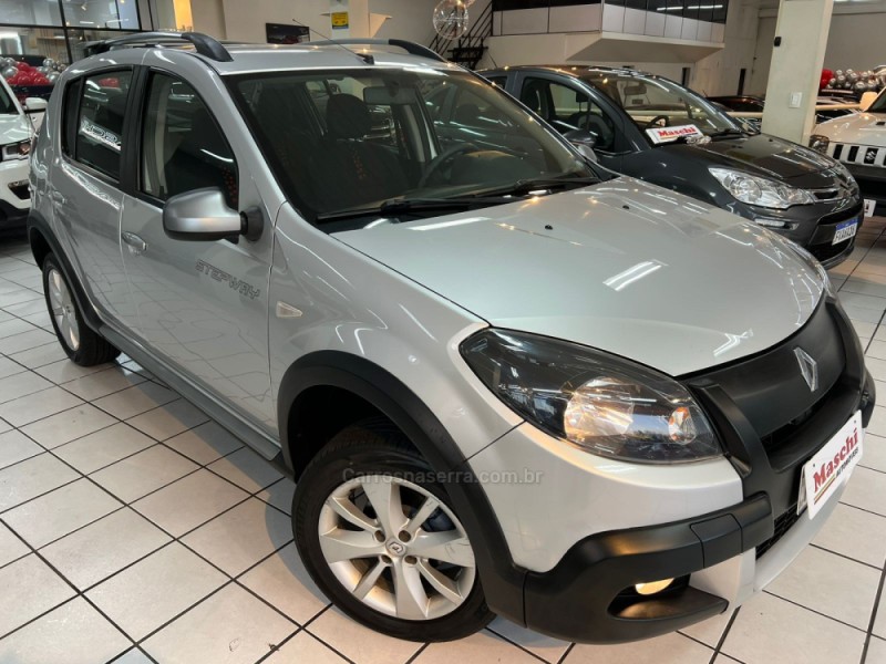 SANDERO 1.6 STEPWAY 8V FLEX 4P MANUAL - 2012 - CAXIAS DO SUL