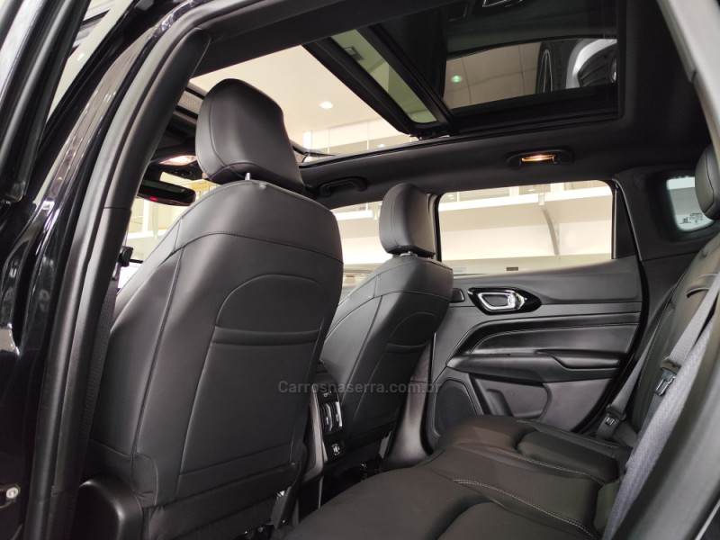 COMPASS 1.3 SERIE S T270 16V TURBO FLEX 4P AUTOMÁTICO - 2025 - NOVO HAMBURGO