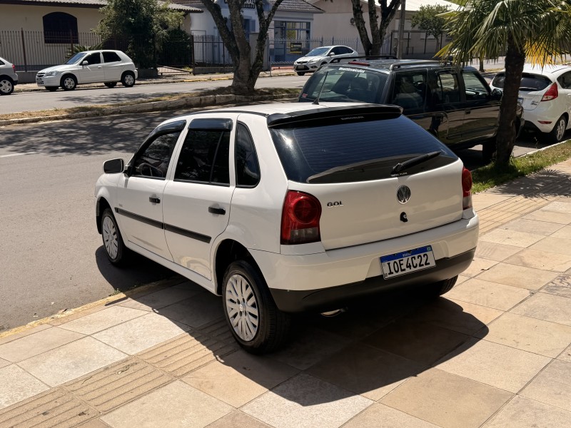 GOL 1.0 MI TREND 8V FLEX 4P MANUAL - 2008 - FARROUPILHA