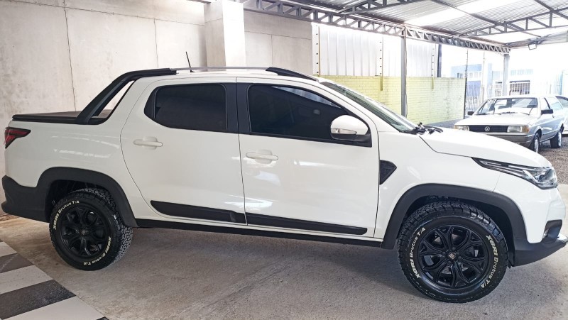 STRADA 1.3 VOLCANO CD 8V FLEX 4P MANUAL - 2021 - CAXIAS DO SUL