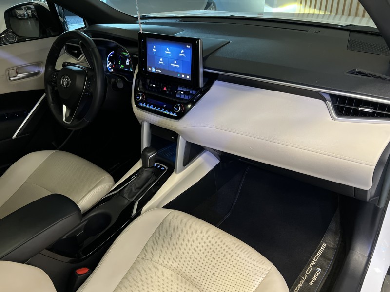 COROLLA 1.8 CROSS XRX 16V HÍBRIDO 4P AUTOMÁTICO - 2023 - ESTâNCIA VELHA
