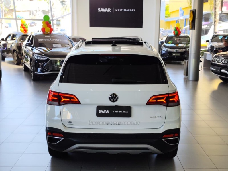 TAOS 1.4 16V HIGHLINE TSI FLEX 4P AUTOMÁTICO - 2022 - NOVO HAMBURGO