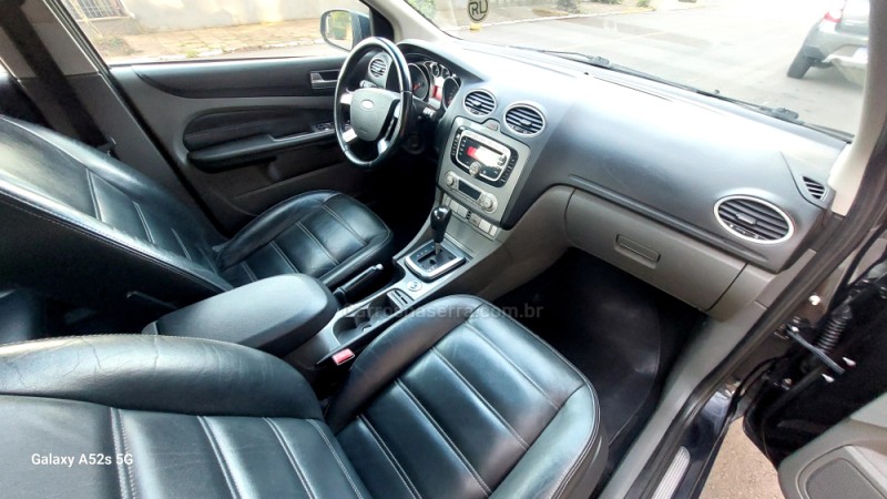 FOCUS 2.0 GHIA 16V GASOLINA 4P AUTOMÁTICO - 2009 - FARROUPILHA