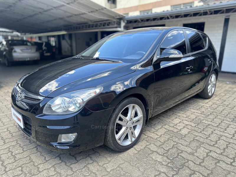 I30 2.0 MPI 16V GASOLINA 4P MANUAL - 2011 - CAMPO BOM