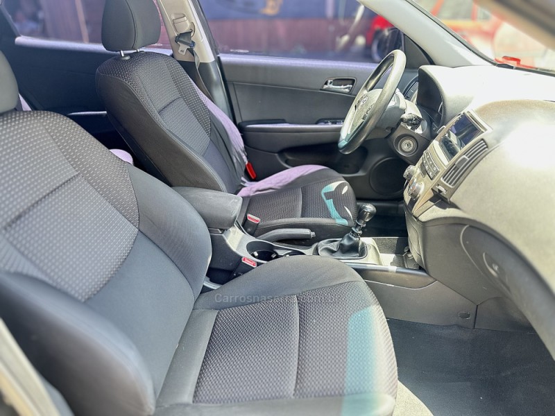 I30 2.0 MPI 16V GASOLINA 4P MANUAL - 2011 - CAMPO BOM