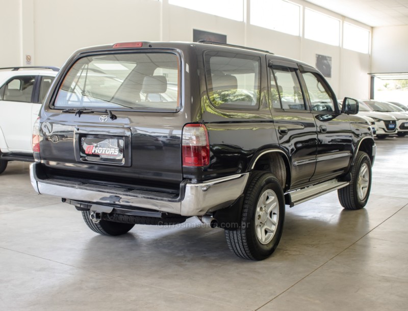 HILUX SW4 3.0 4X4 8V TURBO DIESEL 4P MANUAL - 2000 - NOVO HAMBURGO