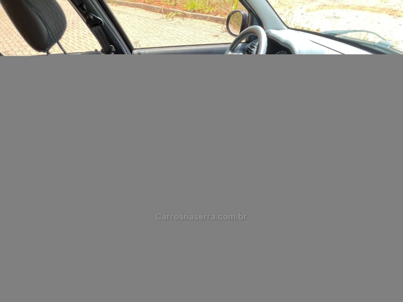 CLIO 1.0 EXPRESSION 16V FLEX 4P MANUAL - 2016 - CAMPO BOM