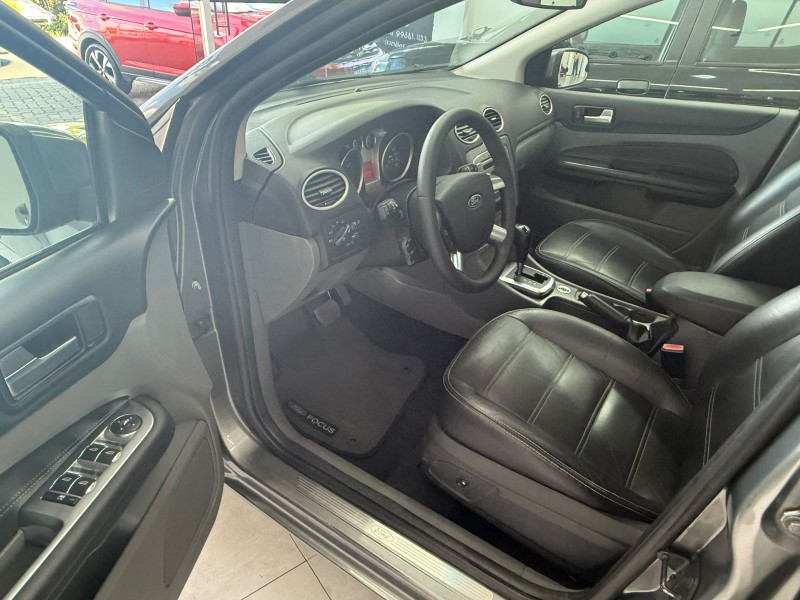 FOCUS 2.0 TITANIUM SEDAN 16V FLEX 4P AUTOMÁTICO - 2012 - BENTO GONçALVES