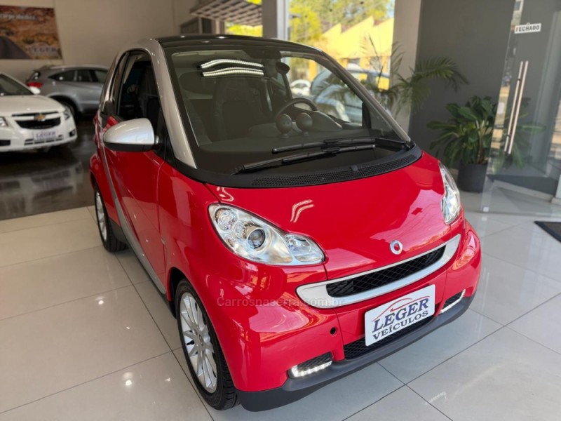 FORTWO 1.0 PASSION COUPÉ 3 CILINDROS 12V GASOLINA 2P AUTOMÁTICO - 2010 - SãO LEOPOLDO