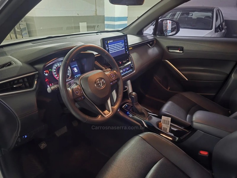 COROLLA 2.0 CROSS XRE 16V FLEX 4P AUTOMÁTICO - 2022 - PORTO ALEGRE
