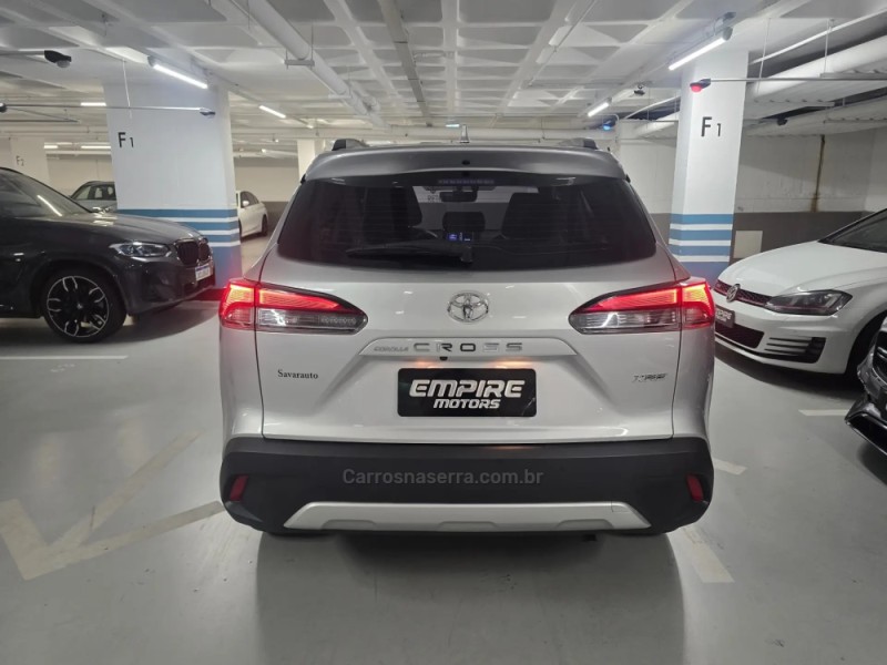 COROLLA 2.0 CROSS XRE 16V FLEX 4P AUTOMÁTICO - 2022 - PORTO ALEGRE