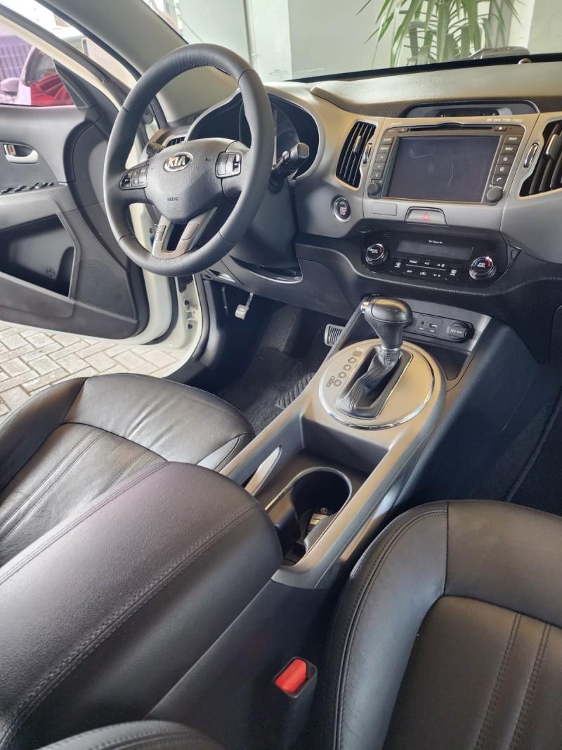 SPORTAGE 2.0 EX 4X2 16V GASOLINA 4P AUTOMÁTICO - 2015 - CAXIAS DO SUL