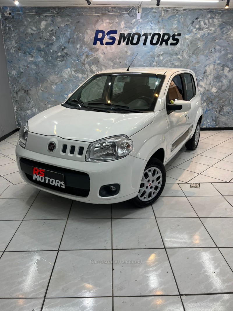 uno 1.0 evo vivace 8v flex 4p manual 2012 caxias do sul