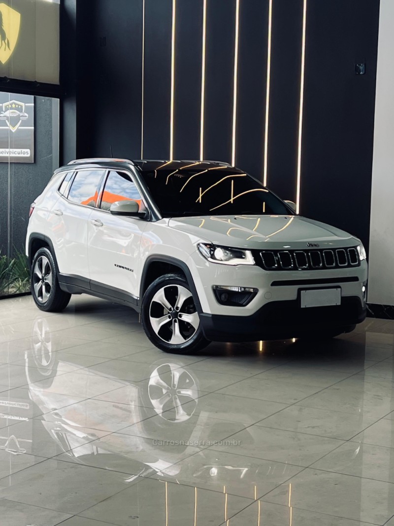 COMPASS 2.0 16V FLEX LONGITUDE AUTOMÁTICO - 2018 - SAPUCAIA DO SUL