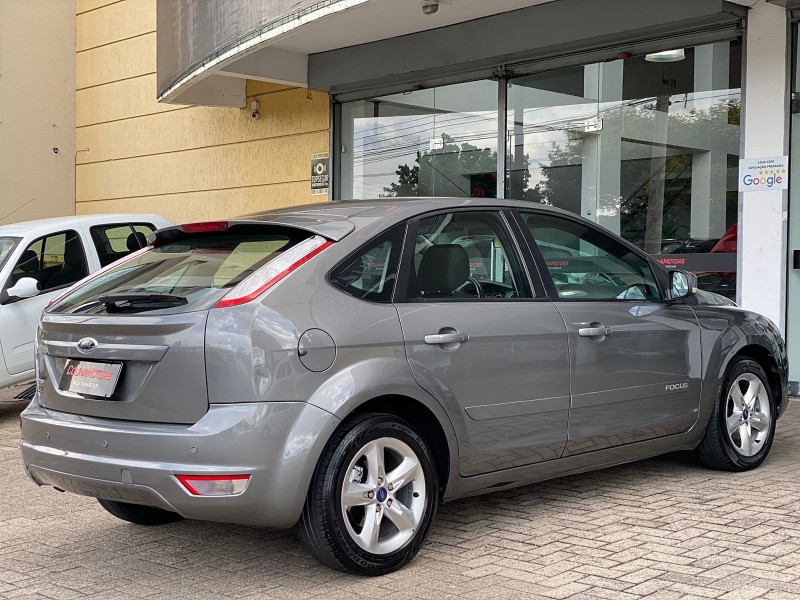FOCUS 1.6 GLX 8V FLEX 4P MANUAL - 2013 - CAXIAS DO SUL