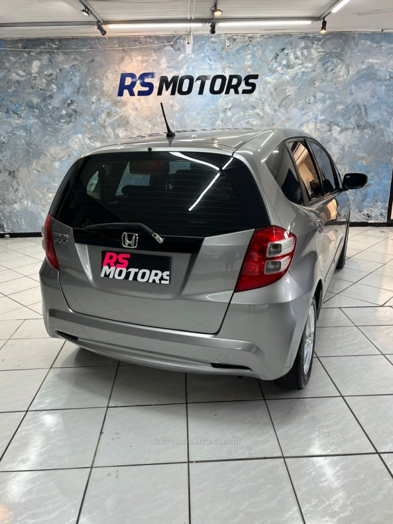 FIT 1.4 LX 8V FLEX 4P MANUAL - 2013 - CAXIAS DO SUL